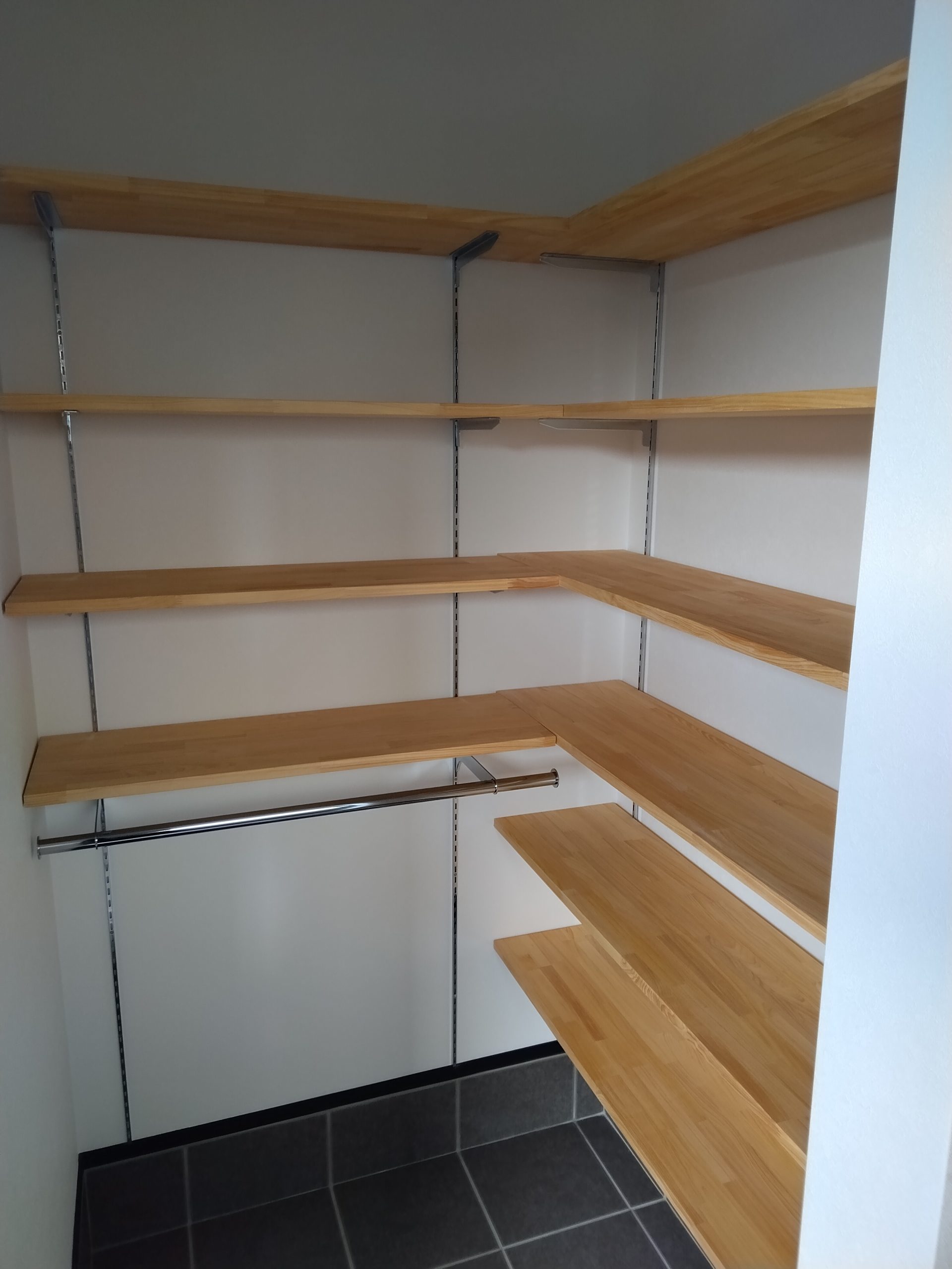 高城町　新築建売住宅　3LDK　２３００万