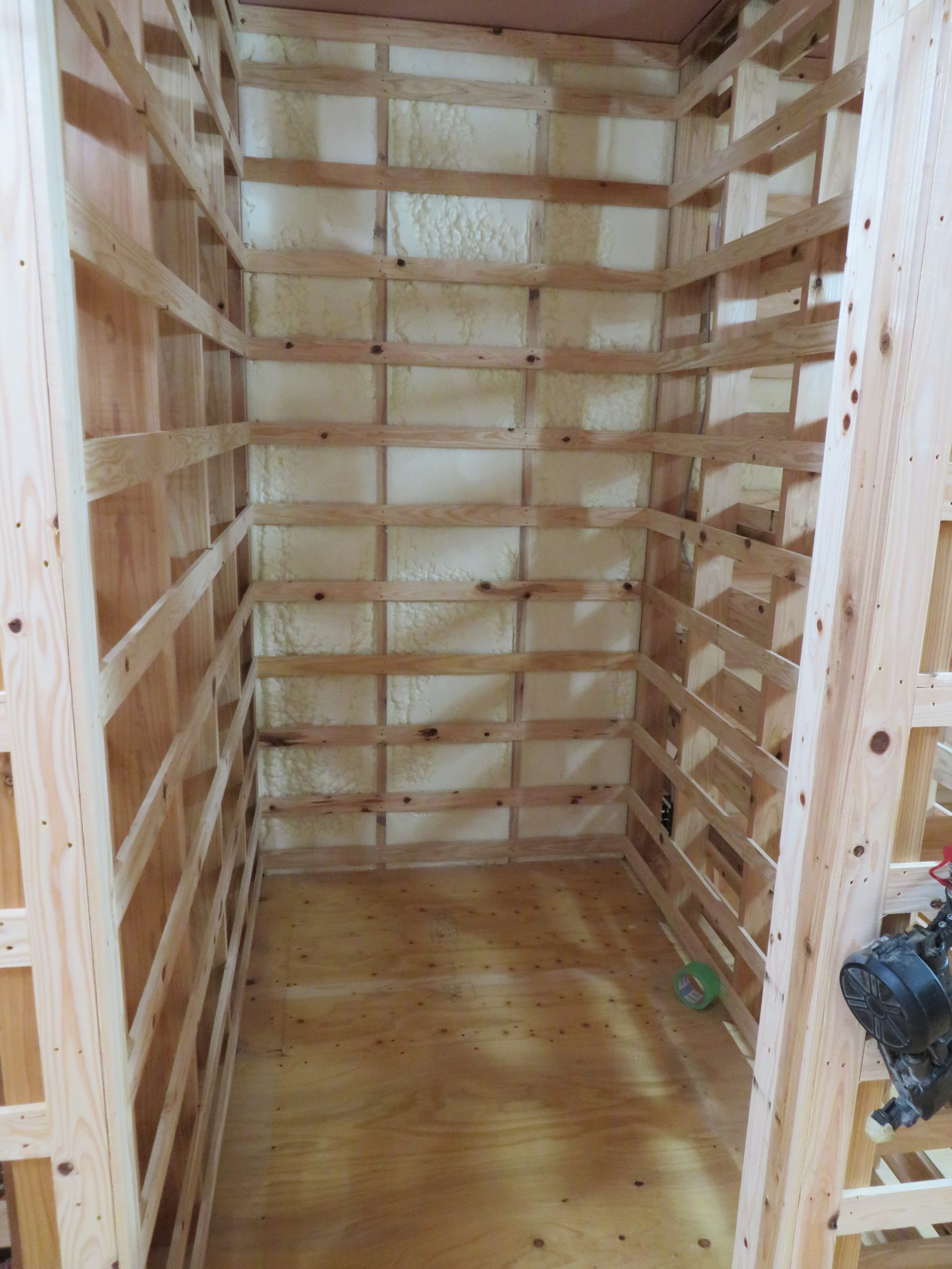 高城町　新築建売住宅　3LDK　2300万円(予定）足場が取れました！